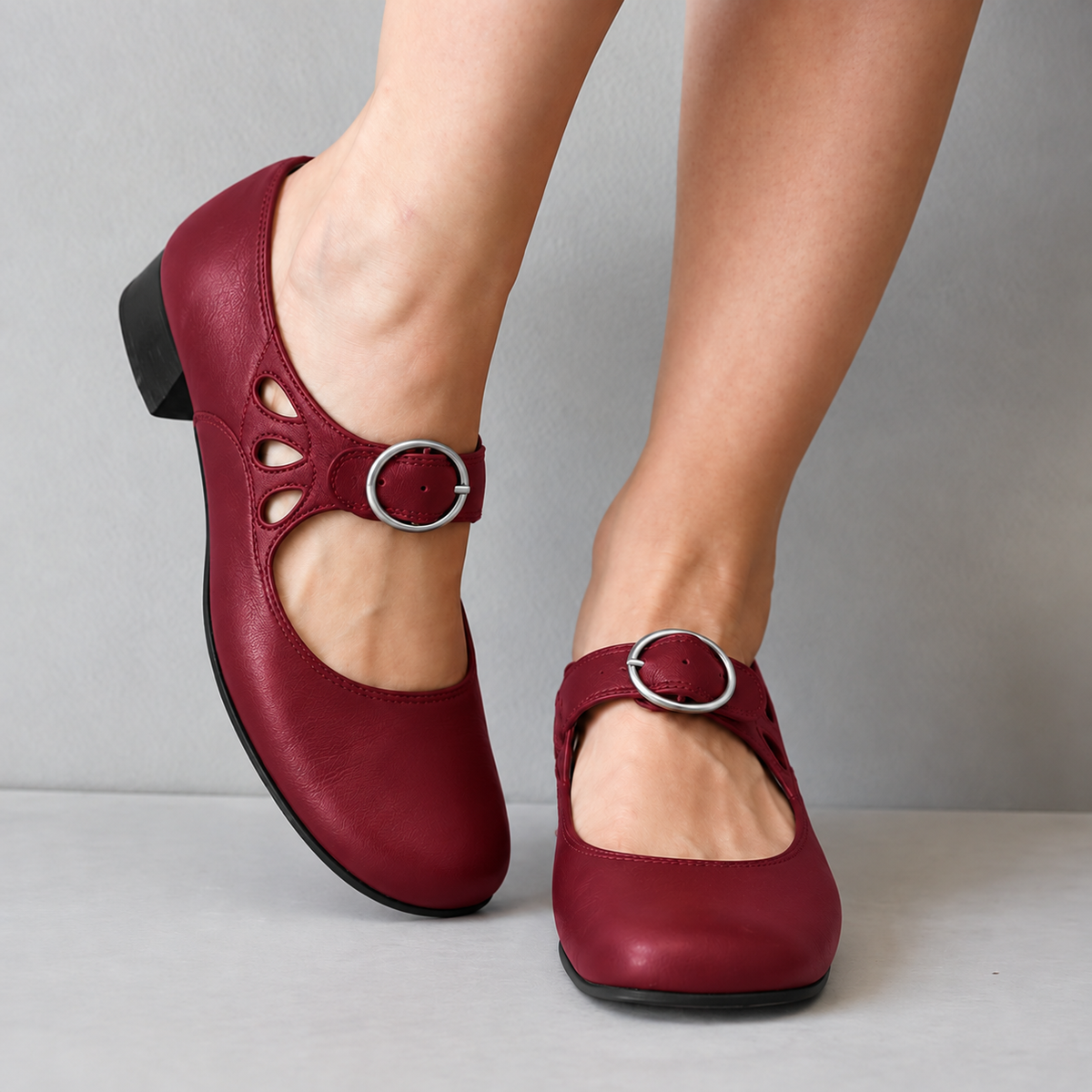 Delia Retro Buckle Comfort Sandals