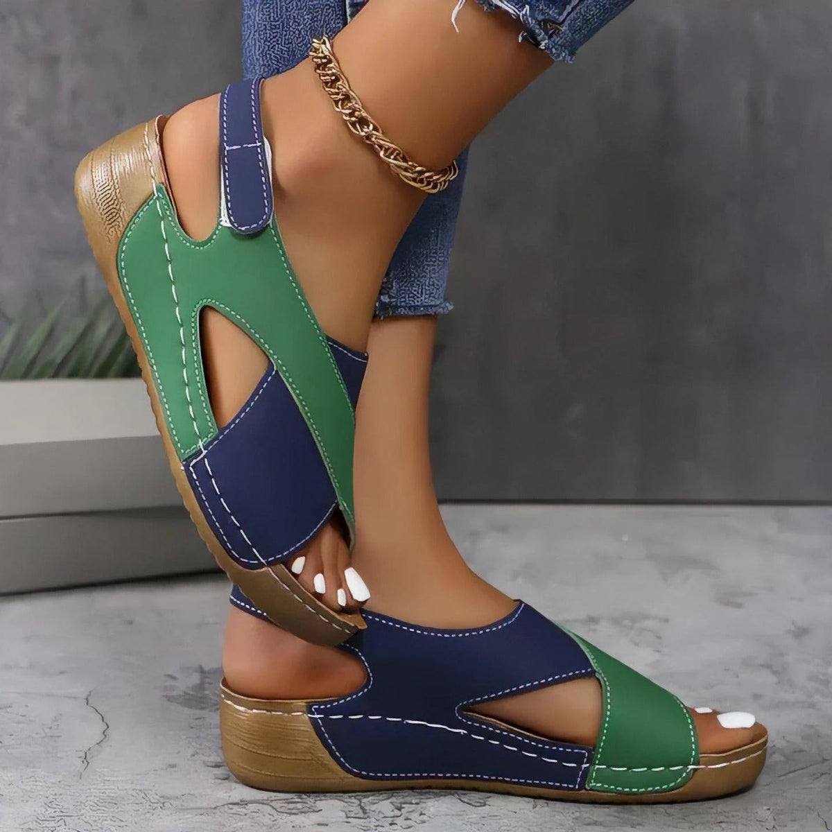 Uma Supportive Orthopedic Arch Sandals
