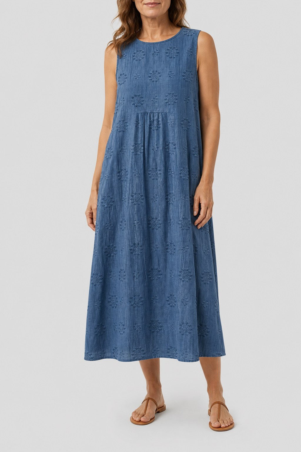 Sunny Relaxed Sleeveless Round Neck Midi Dress