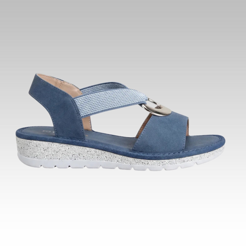 Noa Chic Crossover Strap Sandals