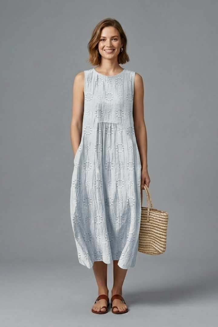 Sunny Relaxed Sleeveless Round Neck Midi Dress