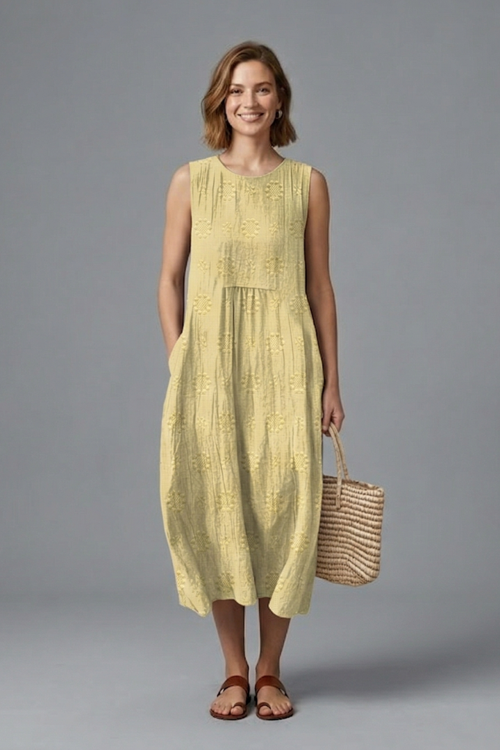 Sunny Relaxed Sleeveless Round Neck Midi Dress